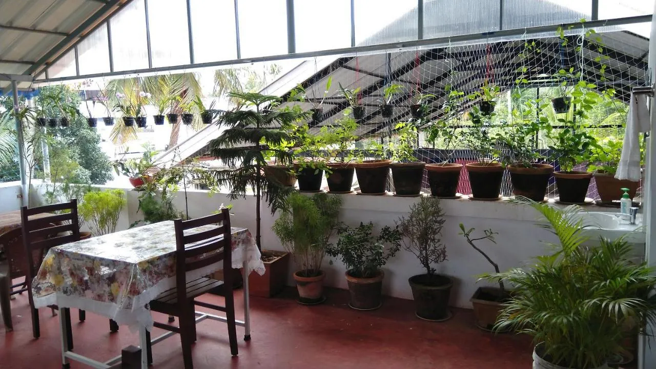 Gloria Homestay Kochi 0*,
